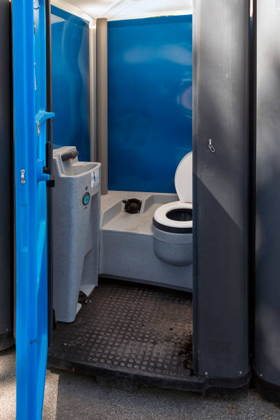 Best Luxury portable toilet rental  in Ravena, NY